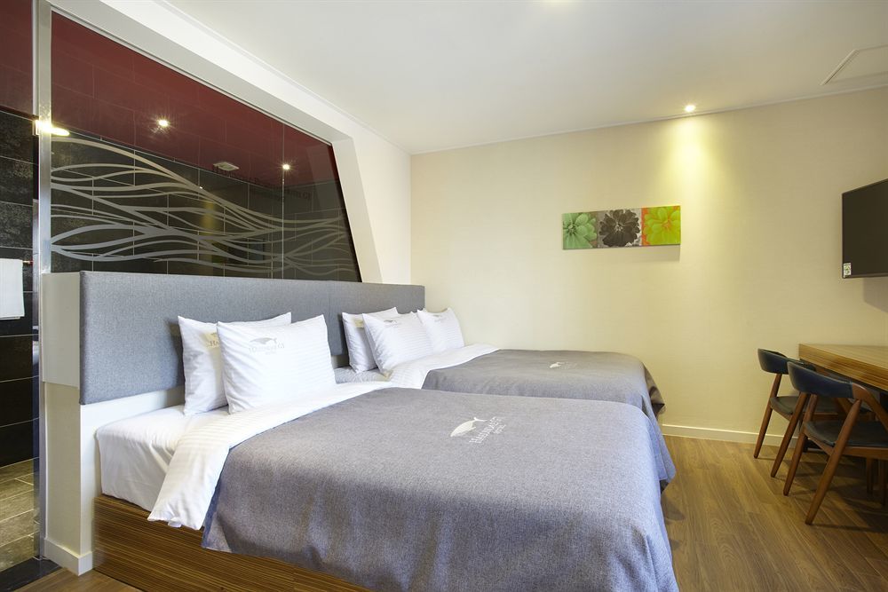 Cinema House Hotel In Пусан Екстериор снимка