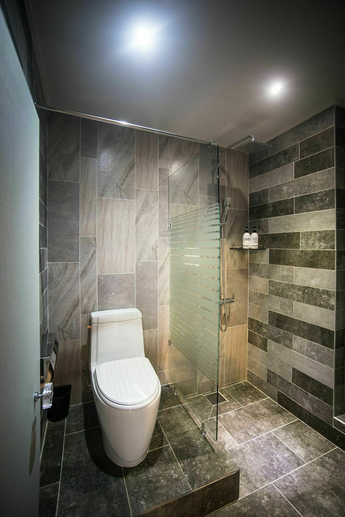 Cinema House Hotel In Пусан Екстериор снимка