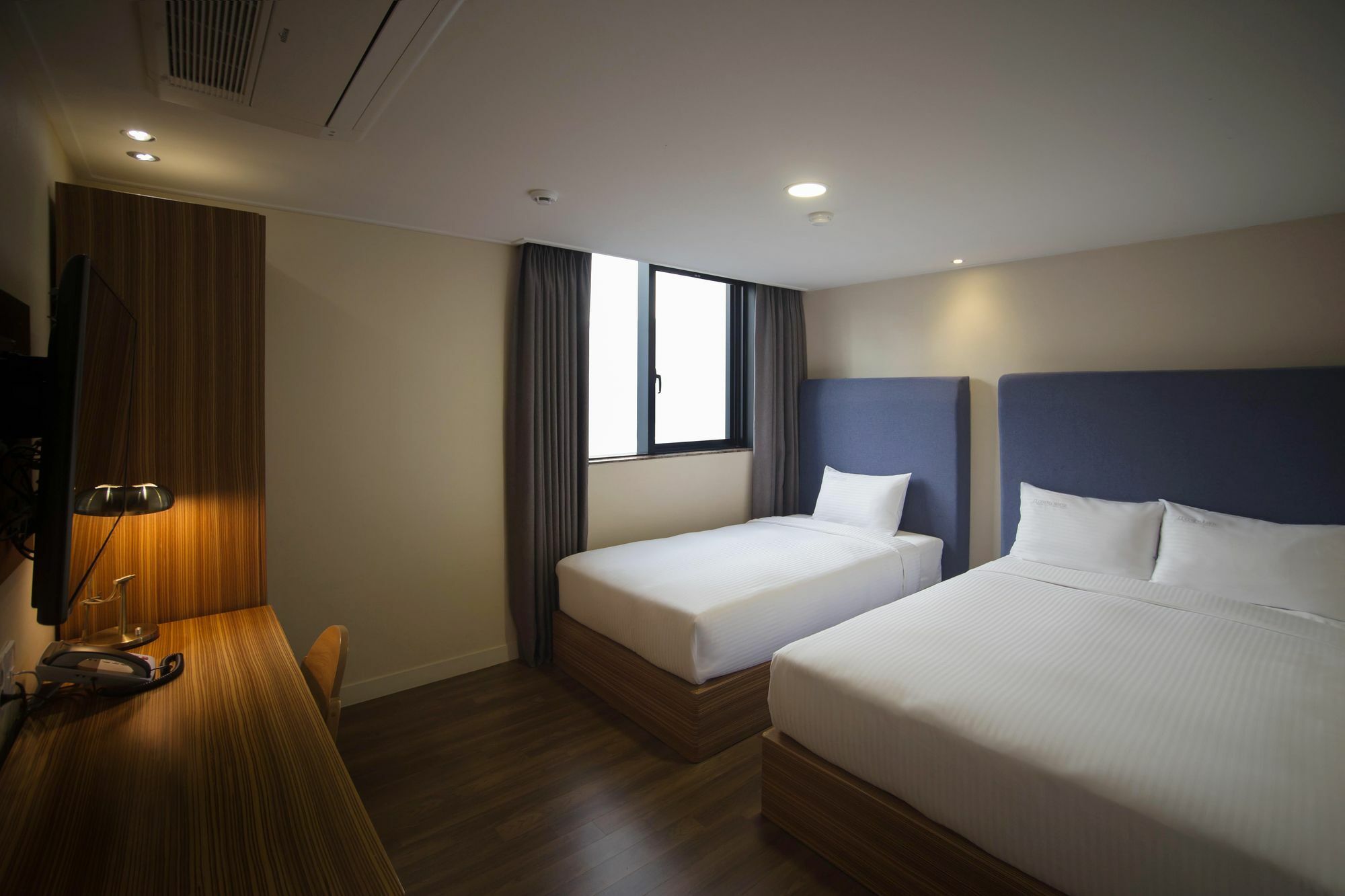Cinema House Hotel In Пусан Екстериор снимка